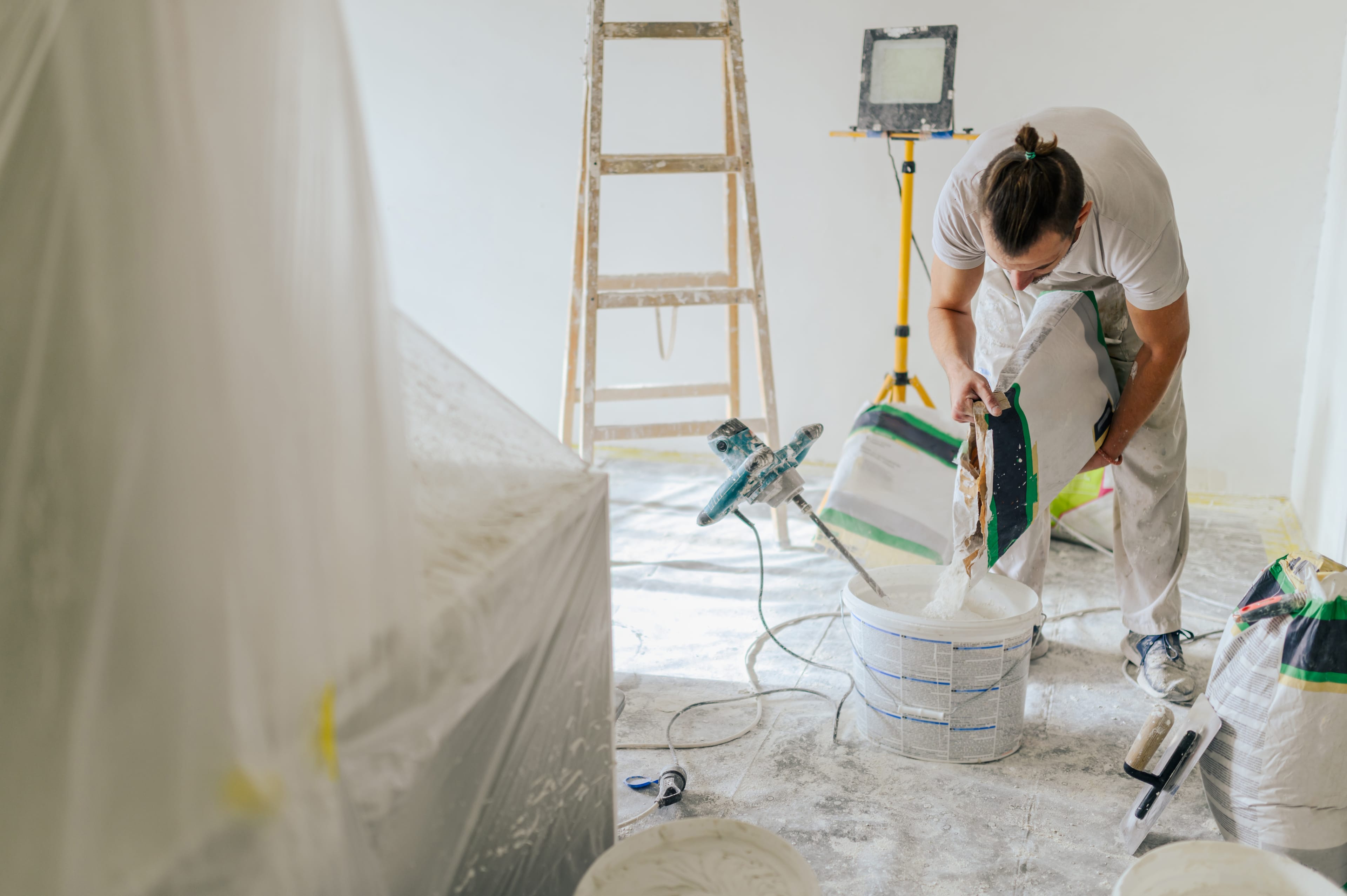 Painting, Plastering & Finishes – Interior and exterior painting, plastering, and decorative coatings delivered to premium standards.